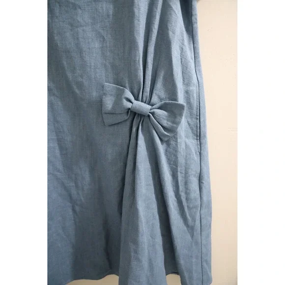 Le Muse Blue Linen Blend Short Sleeve Dress with Bow Accent Size S